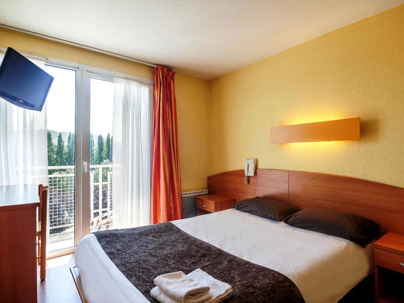 Hotel Logis L'Estredelle à Pont-du-Château Extérieur photo