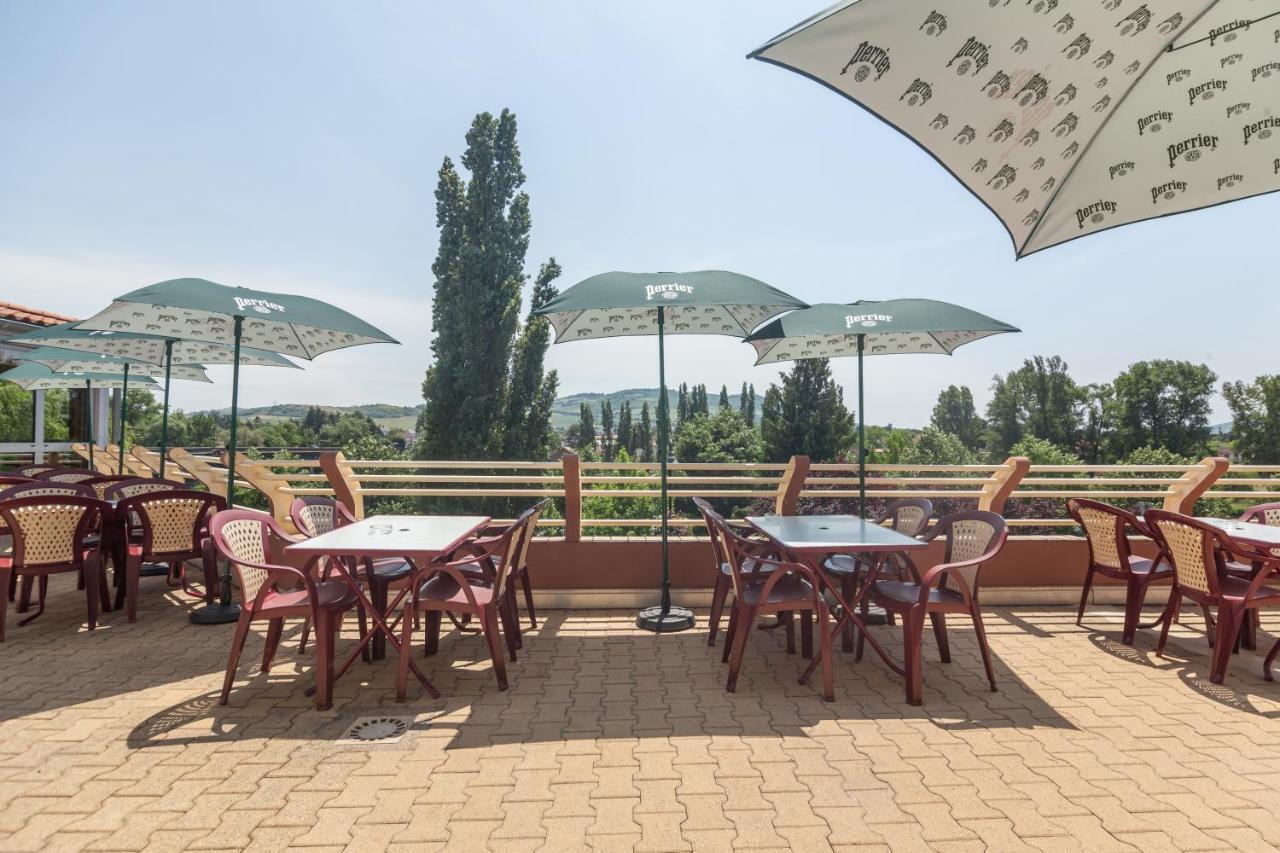 Hotel Logis L'Estredelle à Pont-du-Château Extérieur photo